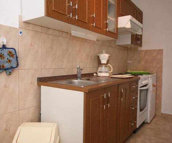 Appartement By The Sea Rtina - Miocici, Zadar - 6210 Ražanac